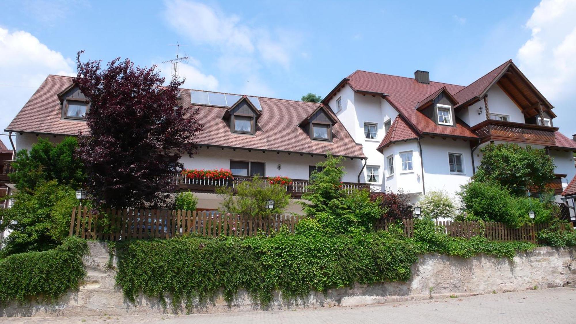 Hotel Gasthof Kaesser Ansbach Exterior foto